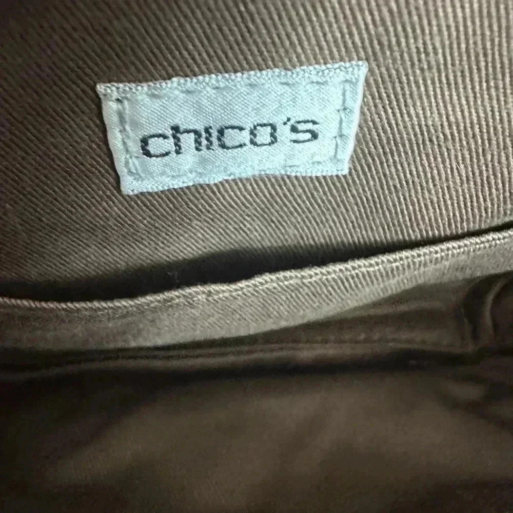 Chico’s bag linen bag with embellishments on the front chain strap - Picture 10 of 10